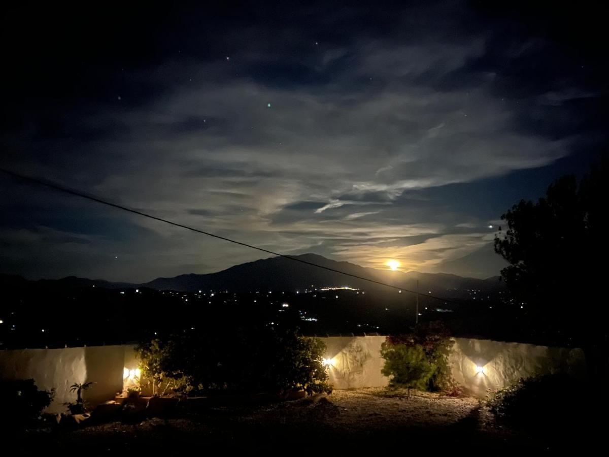 Vila Casa Del Burro Perezoso Almáchar Exteriér fotografie